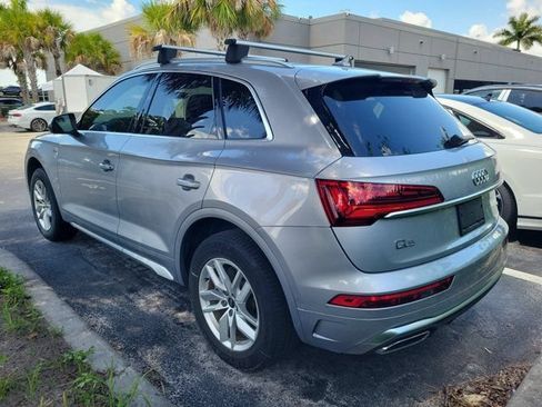 Certified 2023 Audi Q5 2.0T Premium w/ Convenience Package AWD/4WD image 2