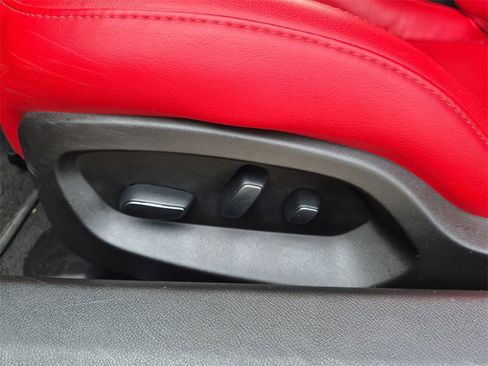 Used 2019 Chevrolet Corvette Stingray Coupe w/ 2LT Preferred Equipment Group image 12