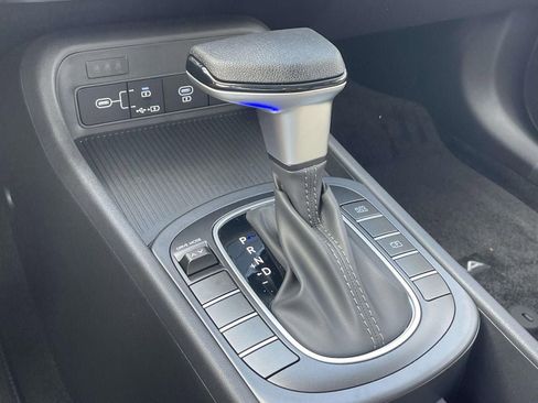 New 2026 Hyundai Kona SE image 16