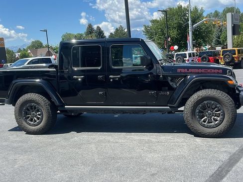 Used 2020 Jeep Gladiator Rubicon AWD/4WD image 4