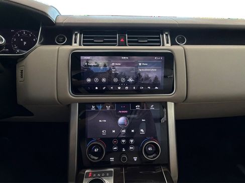 Used 2018 Land Rover Range Rover Supercharged image 25