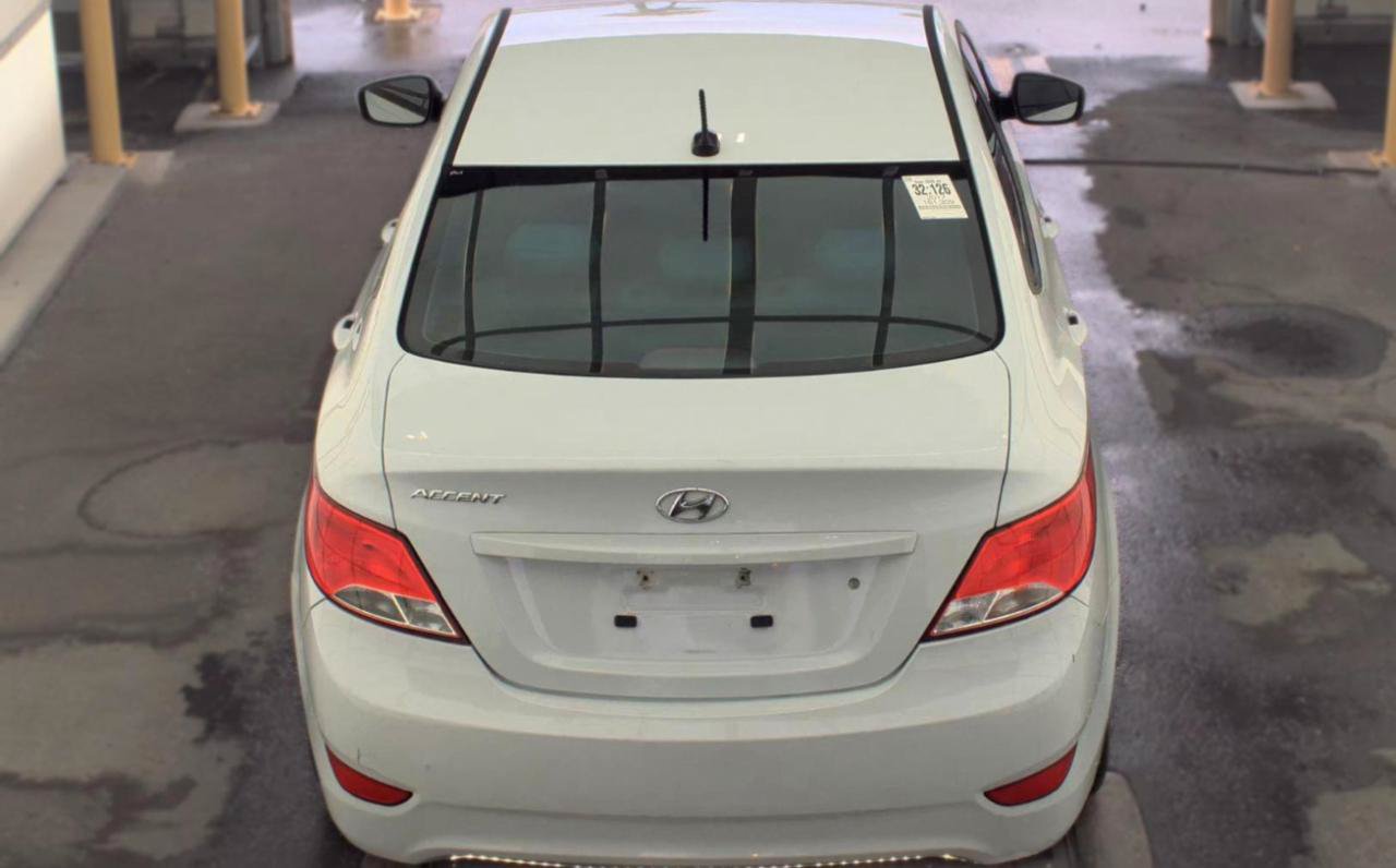 Used 2017 Hyundai Accent SE FWD image 6