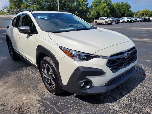Used 2025 Subaru Crosstrek 2.0i Premium w/ Convenience Package #2 AWD/4WD image 3