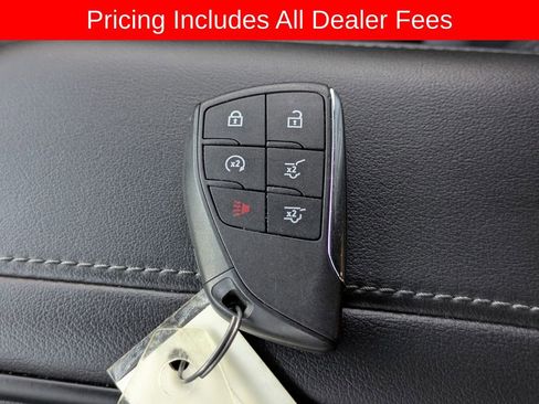 Used 2023 Chevrolet Tahoe Z71 w/ Luxury Package AWD/4WD image 32