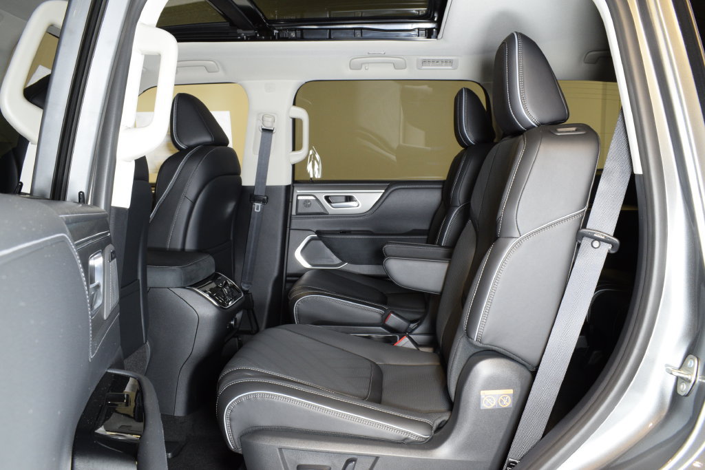 New 2027 INFINITI QX80 Luxe AWD/4WD image 29