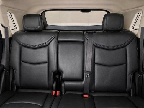 Used 2019 Cadillac XT5 Luxury FWD image 14