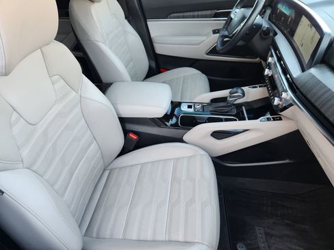 Certified 2024 Kia Telluride SX Prestige image 14