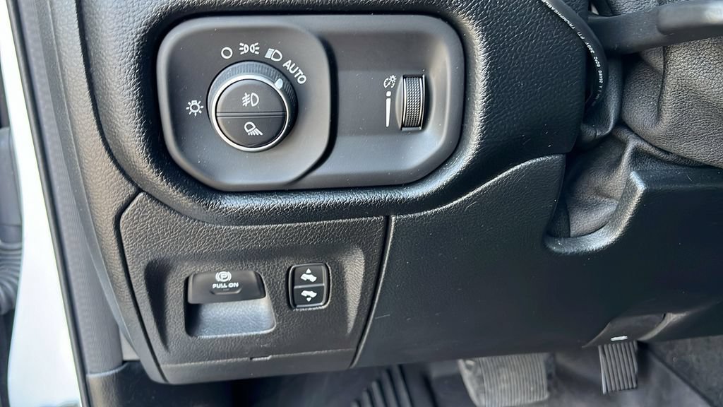 Used 2020 RAM 1500 Rebel w/ Level 2 Equipment Group AWD/4WD image 11