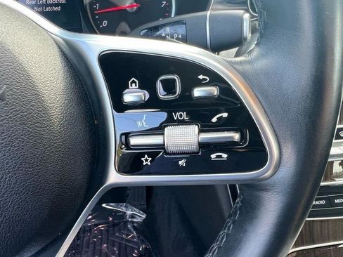 Used 2019 Mercedes-Benz C 300 4MATIC Sedan image 20