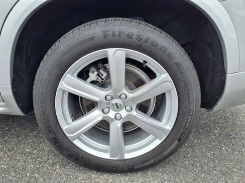 Used 2022 Volvo XC90 T6 Momentum image 18