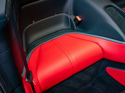 Used 2024 Ferrari Roma Spider image 24