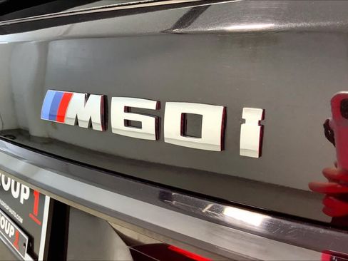 Used 2025 BMW X7 M60i AWD/4WD image 9