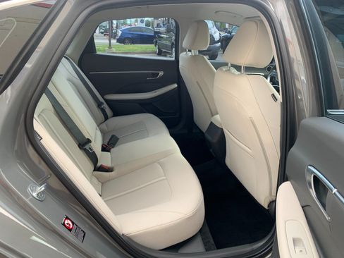 Used 2023 Hyundai Sonata SEL FWD image 31