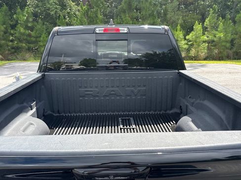 Used 2022 RAM 1500 Big Horn AWD/4WD image 21
