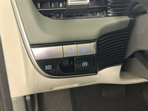Used 2023 Hyundai Ioniq 5 Limited AWD/4WD image 19