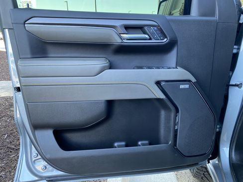 Used 2024 Chevrolet Silverado 1500 ZR2 w/ Technology Package image 2