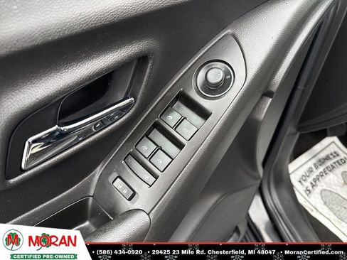 Used 2021 Chevrolet Trax LS w/ Tint and Cruise Package image 10