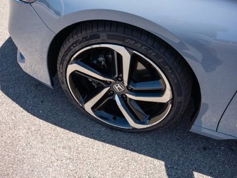 Used 2022 Honda Accord Sport image 12