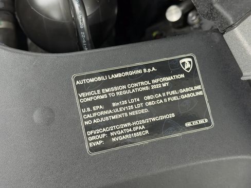 Used 2022 Lamborghini Urus AWD/4WD image 66