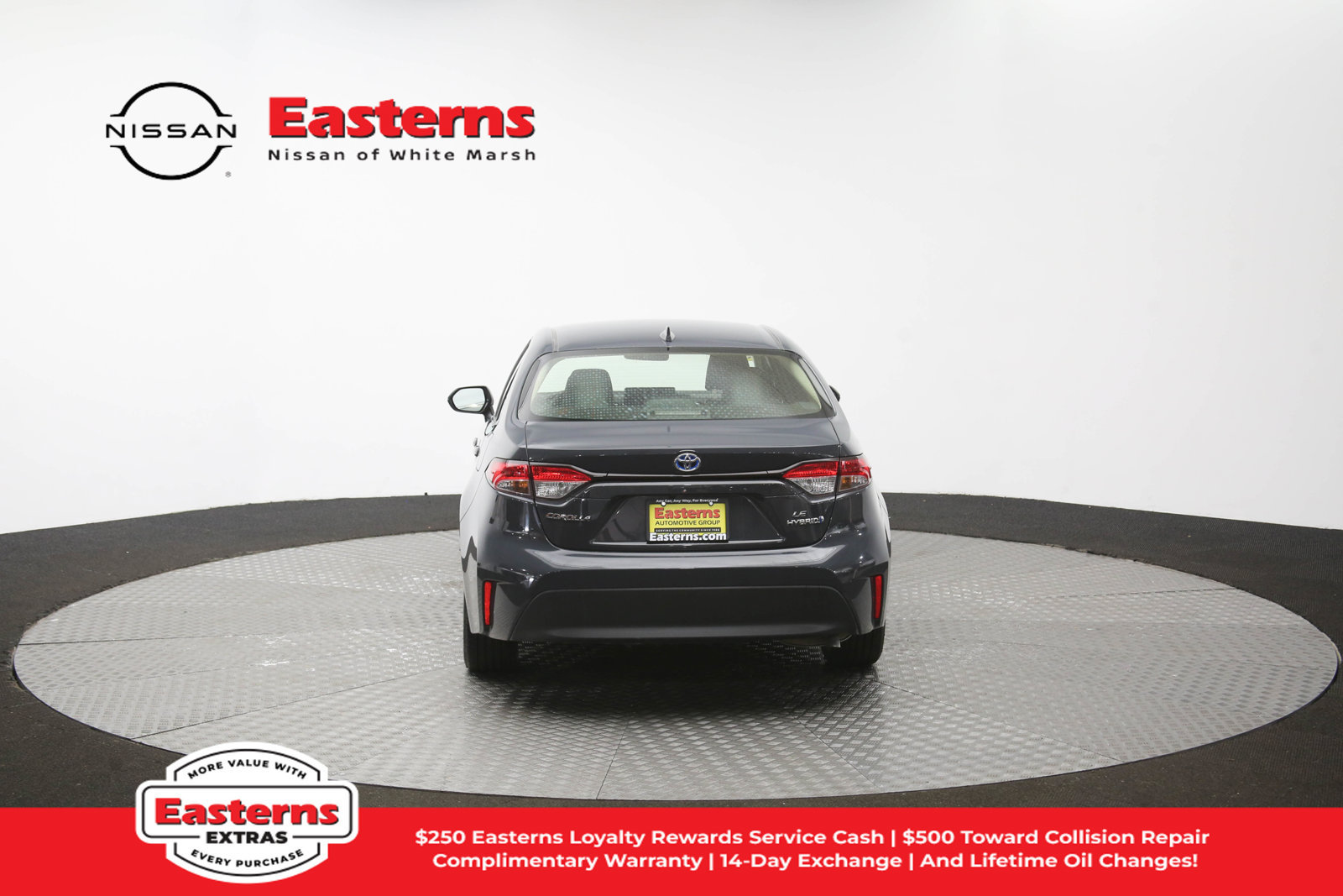 Used 2023 Toyota Corolla LE w/ Carpet Mat Package (TMS) FWD image 69