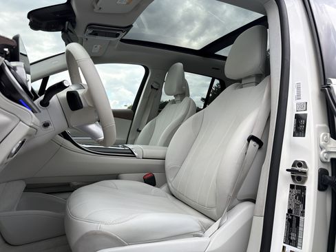 Used 2023 Mercedes-Benz EQE 350+ SUV w/ AMG Line Exterior Package image 7
