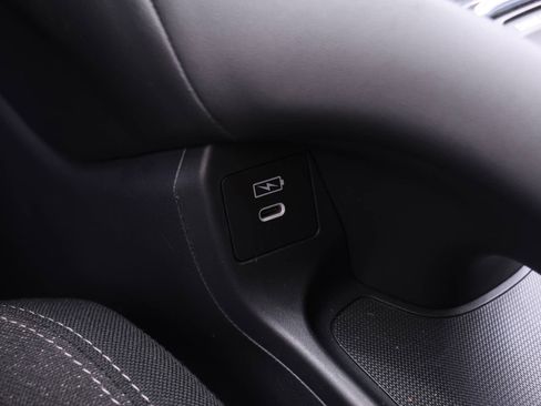 Used 2024 Honda HR-V LX image 9