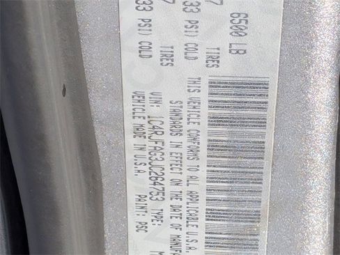 Certified 2018 Jeep Grand Cherokee Laredo image 32