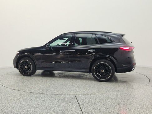Used 2023 Mercedes-Benz GLC 300 image 8