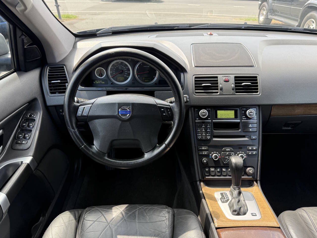 Used 2011 Volvo XC90 3.2 AWD/4WD image 19