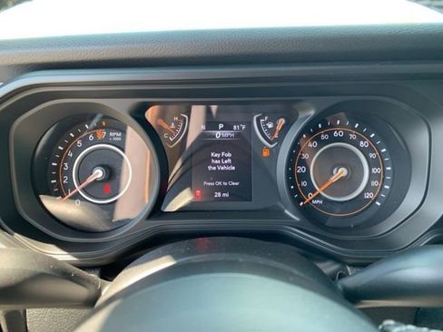 New 2025 Jeep Gladiator Sport image 14