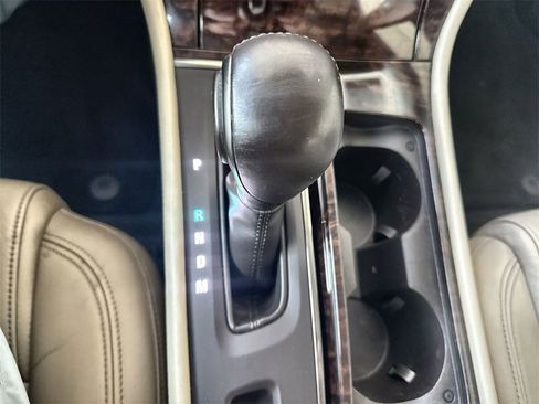 Used 2014 Buick LaCrosse Leather w/ Driver Confidence Package image 15