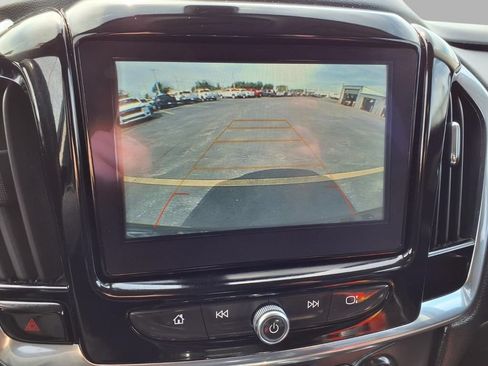 Used 2019 Chevrolet Traverse LT AWD/4WD image 6