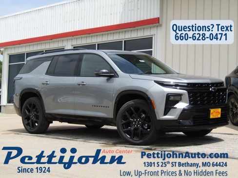 New 2026 Chevrolet Traverse RS AWD/4WD image 1