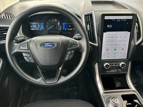 Used 2023 Ford Edge SE image 14