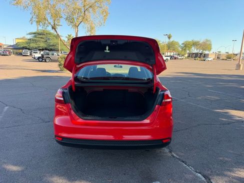 Used 2016 Ford Focus SE image 12