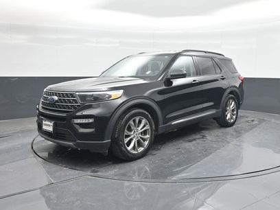 Certified 2022 Ford Explorer XLT w/ Equipment Group 202A