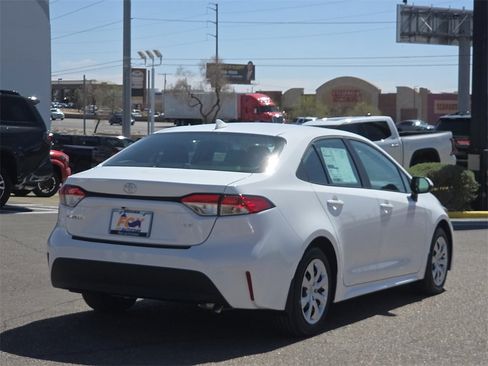 New 2026 Toyota Corolla LE image 4