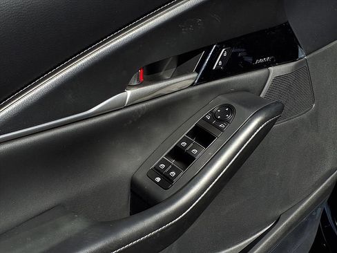 New 2026 MAZDA CX-30 AWD 2.5 S w/ Premium Package image 17