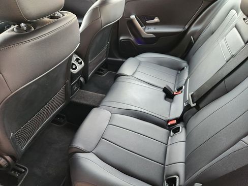 Used 2022 Mercedes-Benz A 220 image 30