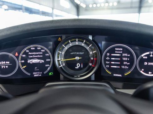 Used 2023 Porsche 911 GT3 RS RWD image 52