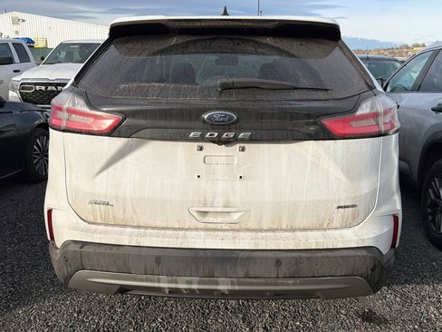 Used 2024 Ford Edge SEL image 3