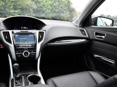 Used 2019 Acura TLX FWD image 18