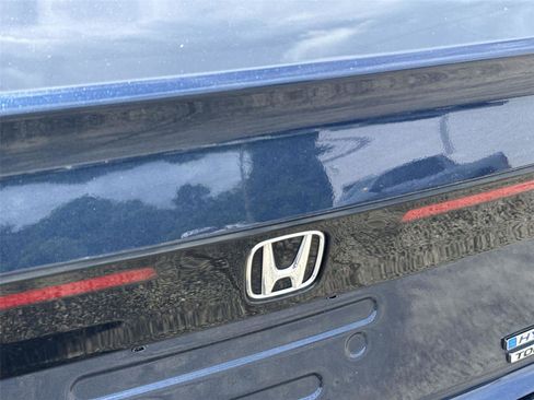 Used 2024 Honda Accord Touring image 10