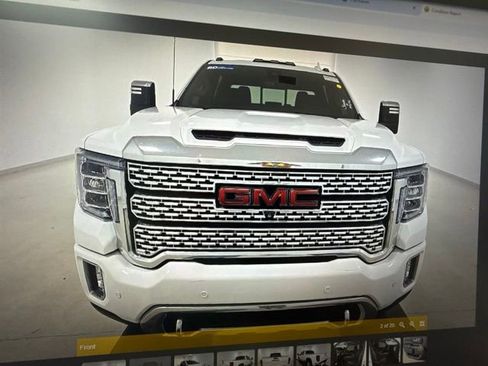 Used 2021 GMC Sierra 2500 Denali w/ Denali Ultimate Package AWD/4WD image 3