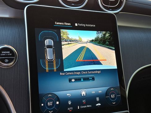 Certified 2025 Mercedes-Benz GLC 300 4MATIC image 17