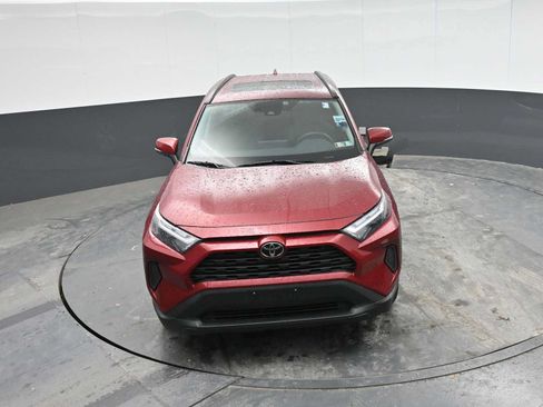 Used 2022 Toyota RAV4 XLE w/ Convenience Package AWD/4WD image 16