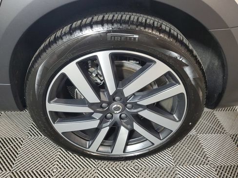 Certified 2026 Volvo V90 B6 Cross Country Ultra AWD/4WD image 10
