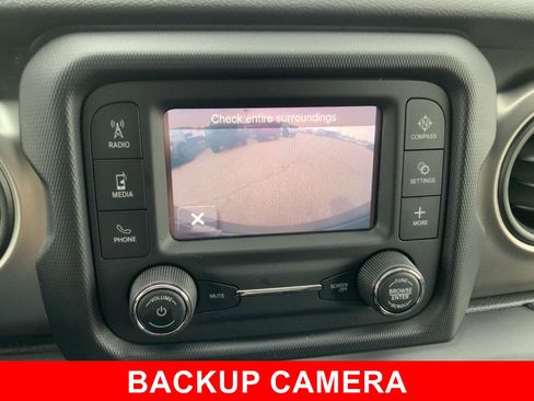 Used 2020 Jeep Wrangler Unlimited Sport AWD/4WD image 34