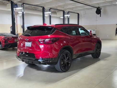 Used 2022 Chevrolet Blazer RS w/ Enhanced Convenience Package FWD image 7