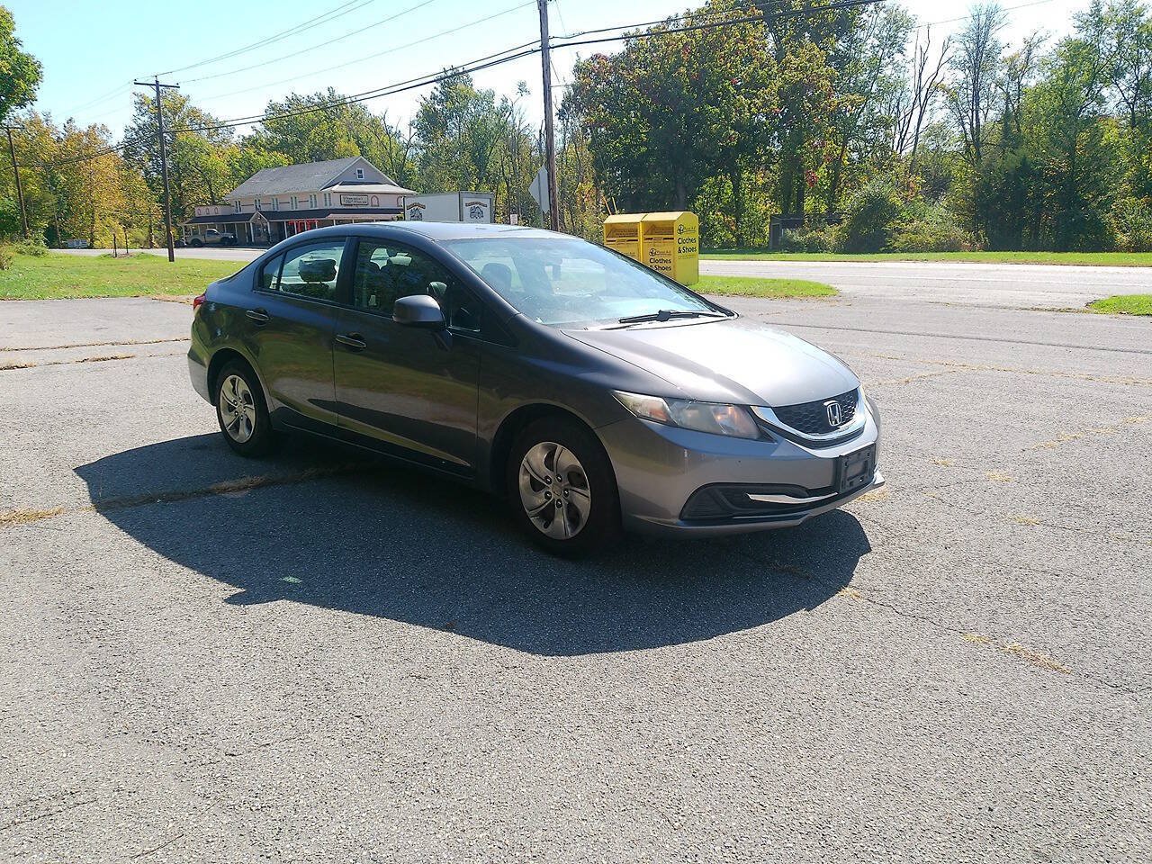 Used 2013 Honda Civic LX image 2